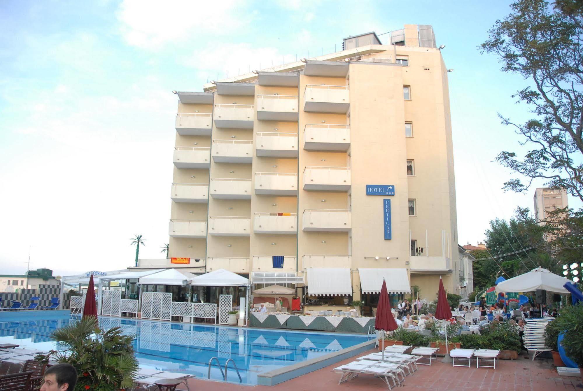 Perticari Hotel Pesaro Exterior foto